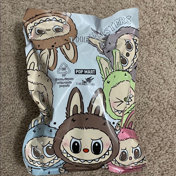 Pop Mart Labubu The Monsters Exciting Macaron Green Grape - Picture 7 of 9